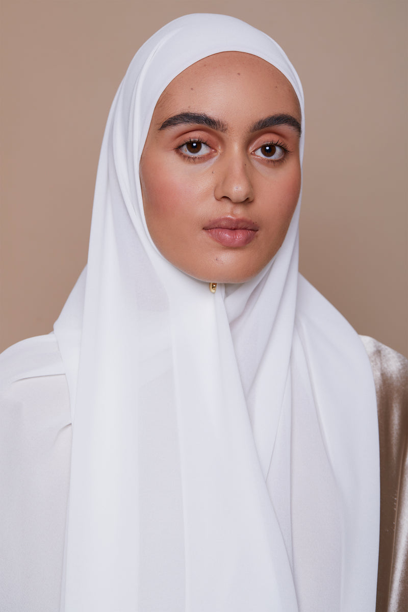 Small Ivory Premium Chiffon Hijab (Non-Slip)